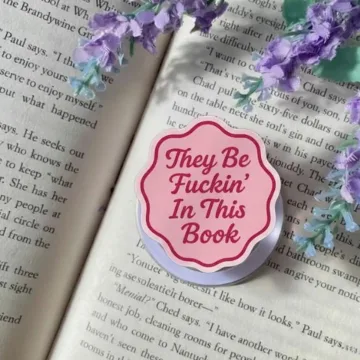 They Be Fckin in This Book Kindle Bookish Book Lover Phone Grip