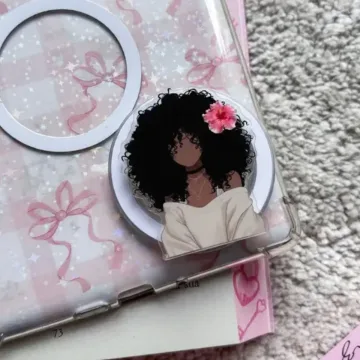 Afro Girl with Flower Kawaii Black Girl Melanin Chibi Phone Grip