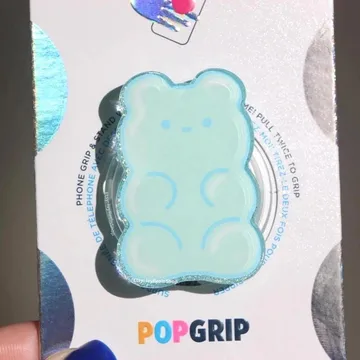 Blue Gummy Bear Kindle Bookish Book Lover Magnetic Phone Grip