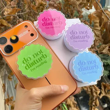 Do Not Disturb I M Reading Scalloped Edge Bookish Phone Grip