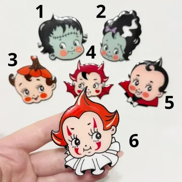 Kewpie Horror Babies Halloween Spooky Pumpkin MagSafe Phone Grip