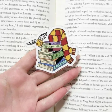 Witch and Wizard Book Stack Library Bookshelf Magnetic Phone Grip