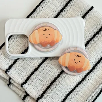 Croissant Bread French Cute Trendy Stylish MagSafe Phone Grip