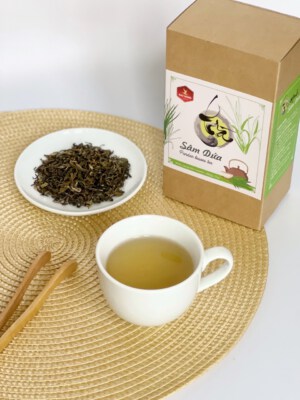 Pandan-Scented Green Tea