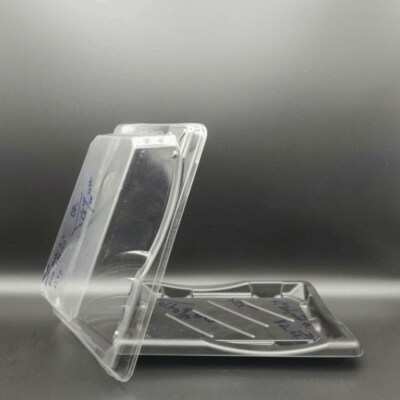 Sushi Takeaway Box 2–4 Servings (Black PP Base, Clear PET Lid, Corner-Lock, Label-Ready)