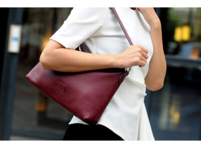 Gina Hobo Bag (Natural Milled Leather, Purple Rasin, GX99-95)