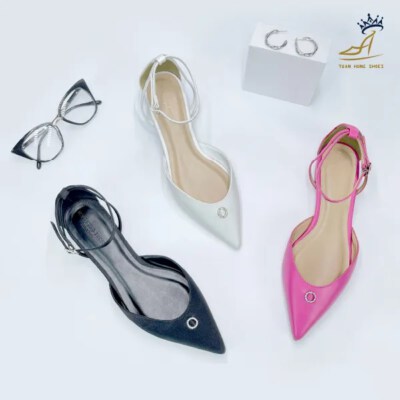 Beaded-Trim Slingback Heels (Pointed Toe, Block Heel, 1 Cm Heel Height)