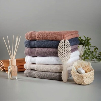 Cotton Gift Towel (100% Cotton, 40 X 80 Cm, 150 G)