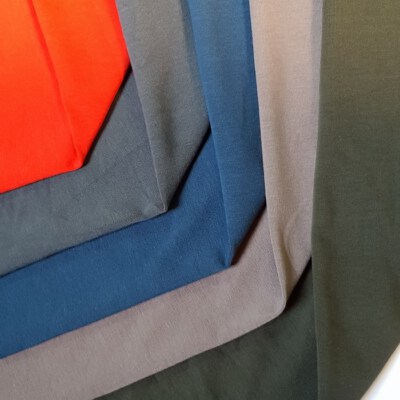 Four-Way Stretch Cotton Fabric (93% Cotton / 7% Spandex)