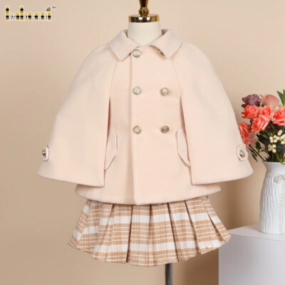 Beige Cape Coat & Plaid Pleated Skirt Set