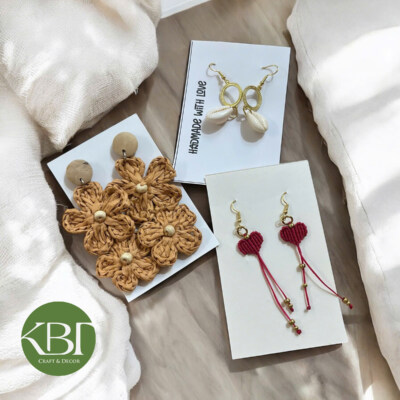 Handmade Colorful Earrings (Variety Materials, 12 x 8 x H1 Cm, Biodegradable)