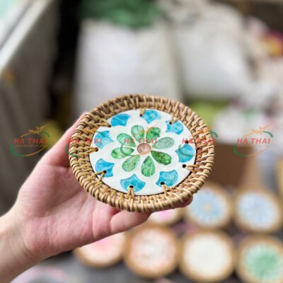 Handcrafted Mother-Of-Pearl Inlaid Lacquer Trinket Dish