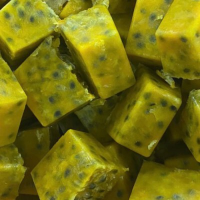 Frozen Passion Fruit Pulp With Seeds Cubes