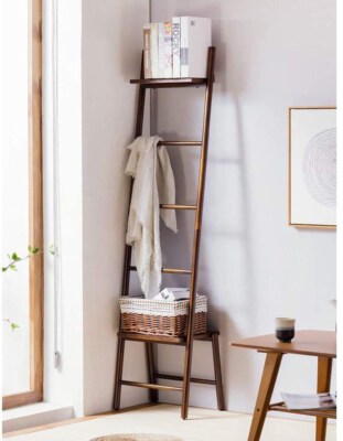 Free-Standing Bamboo Blanket Ladder