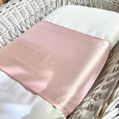 Mulberry Silk Bassinet Semi Sheet (100% Silk, Woven, 22 Momme, ≥600TC, Custom Pattern, Eco-Friendly)