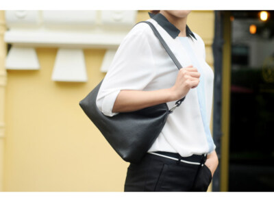 Gina Hobo Bag (Natural Milled Leather, Black, GX99-10)