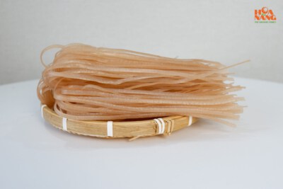 Box Of Dried Fresh Rice Noodles Made From Organic Nang Keo Rice