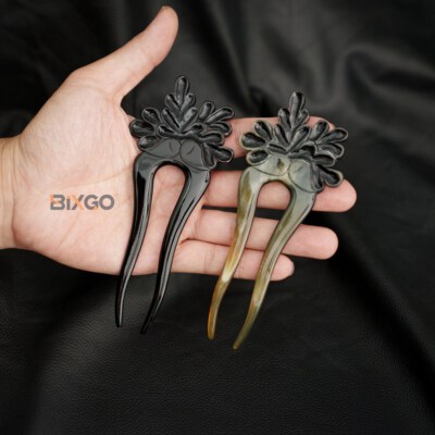 Handcrafted Leaf-Shaped 2-Prong Ox Horn Hair Fork