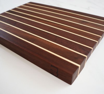 Walnut Decorative Cutting Board DL (Premium Walnut, Food-Contact Materials Stated, TE008WMKDL)