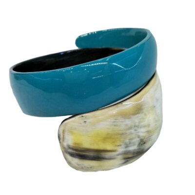 Vietnam Handmade Buffalo Horn Snake-Pattern Cuff Bangle