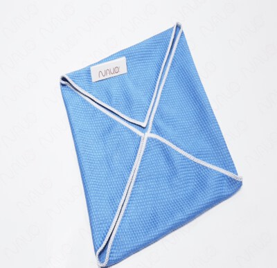 Checkered Pattern Microfiber Cleaning Cloth (White/Blue, 28 X 28–35 X 35 Cm)