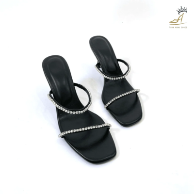 Thin-Strap Stiletto Heels With Rhinestone Chain Detail F7002 (Pointed Toe, 5 Cm Heel)