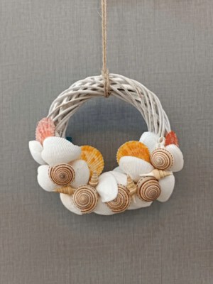 Handmade Wooden Seashell Wreath 4